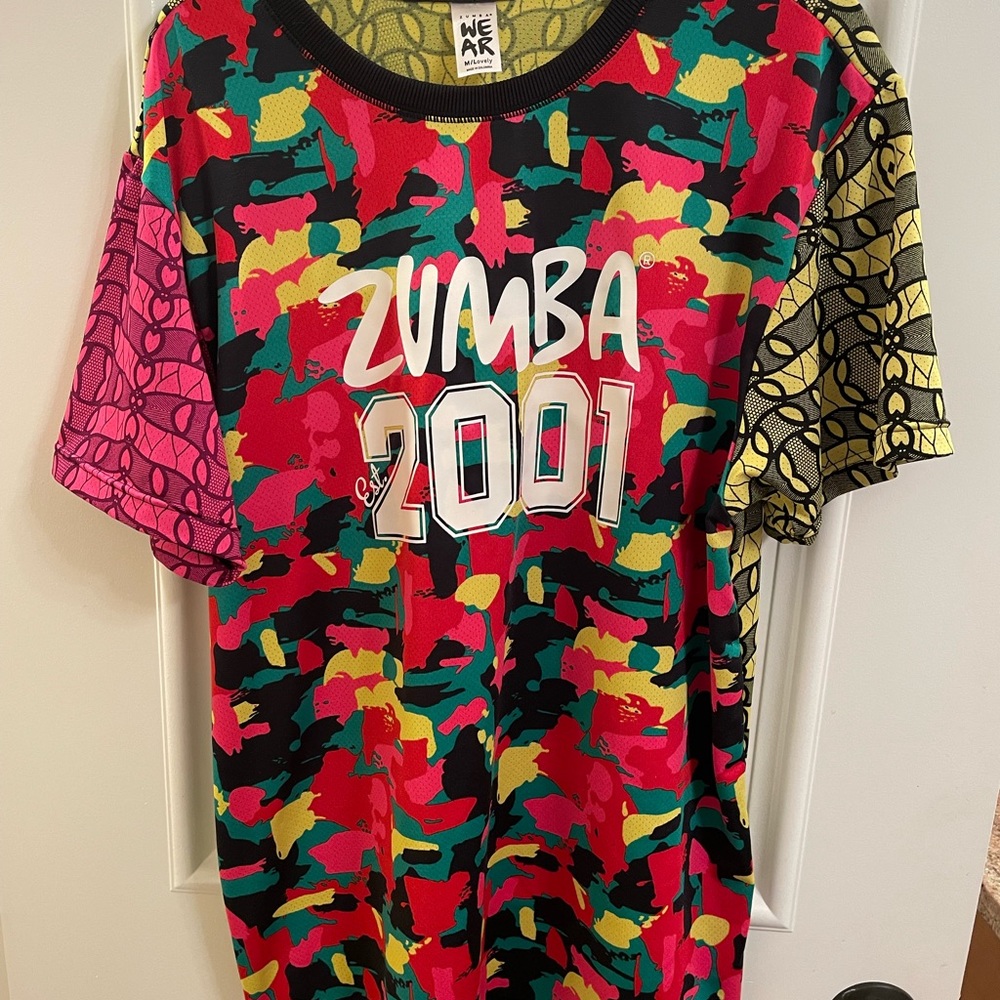 Beautiful multicolor Zumba too in great condition